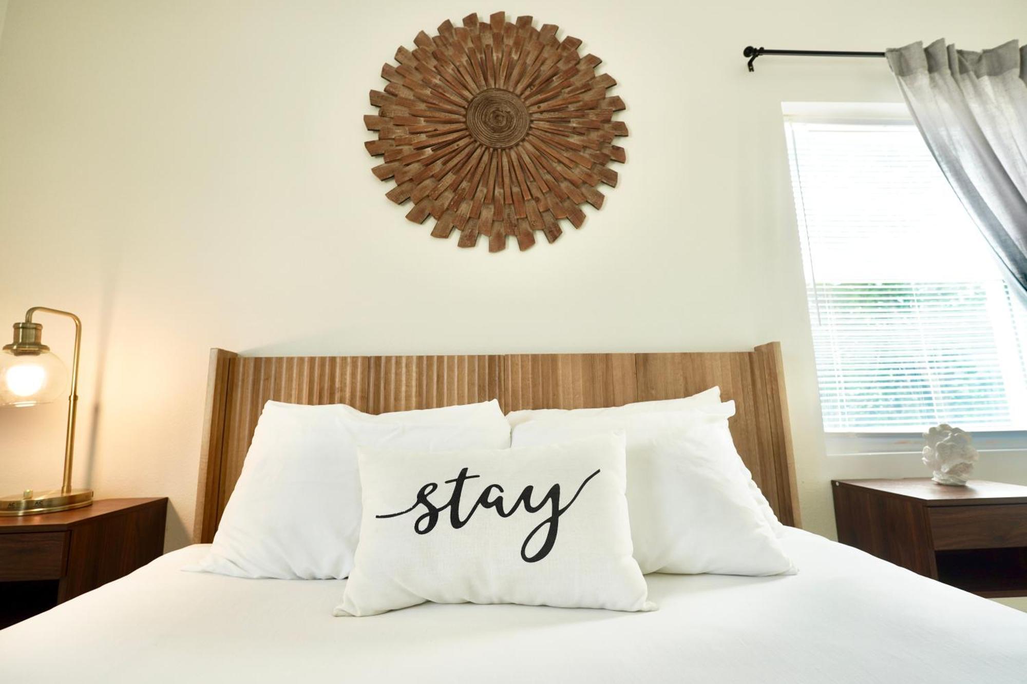 Sole Suite #1-2 Min To Beach-Patio & Courtyard Cocoa Beach Ngoại thất bức ảnh